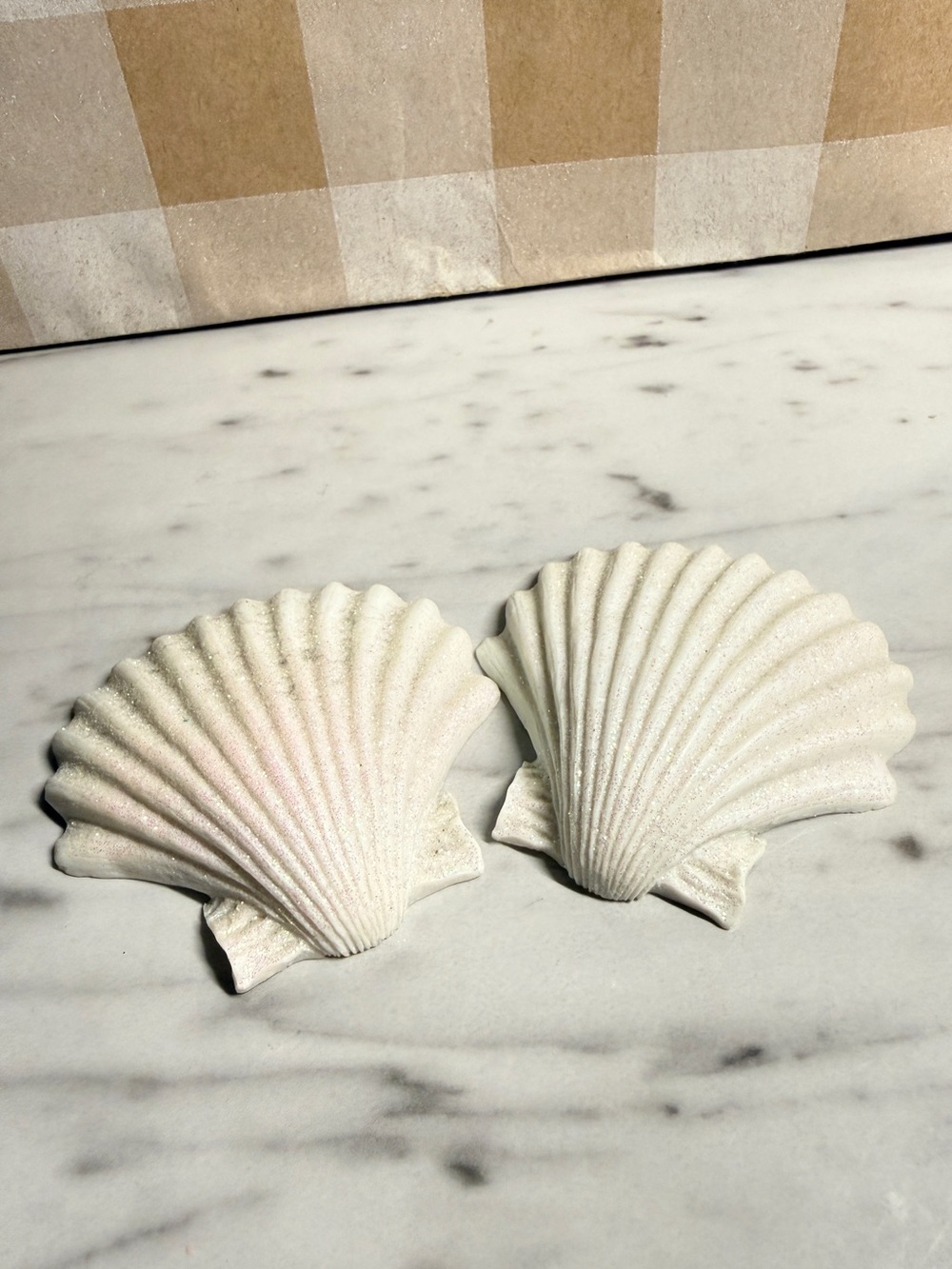 ✨ NEW SET OF 2 BATH & BODY WORKS MAGNETIC GLITTER SEA SHELL CANDLE TOPPER ✨ RARE